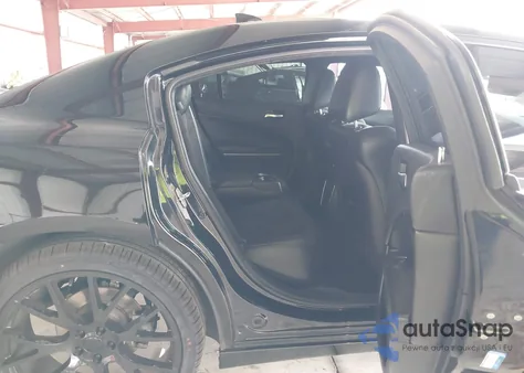 2016 Dodge Charger Road/Track z USA, uszkodzony, nr VIN 2C3CDXCT3GH281236